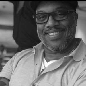 Meet your Posher, Lawrence